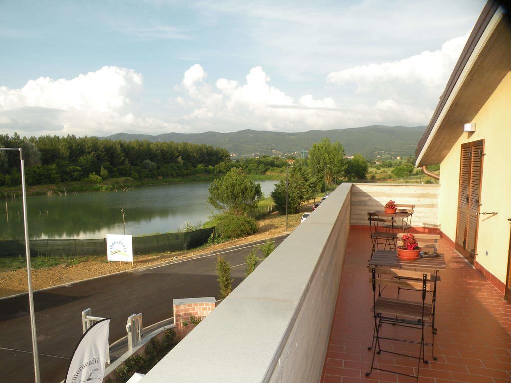 ארצו Cameracaffe Sul Lago חדר תמונה